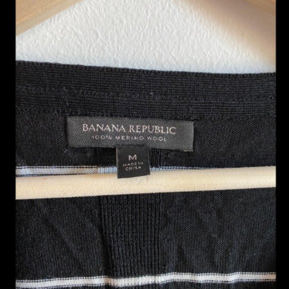 Adoption Fundraiser- Banana Republic wool sweater - Picture 3 of 5